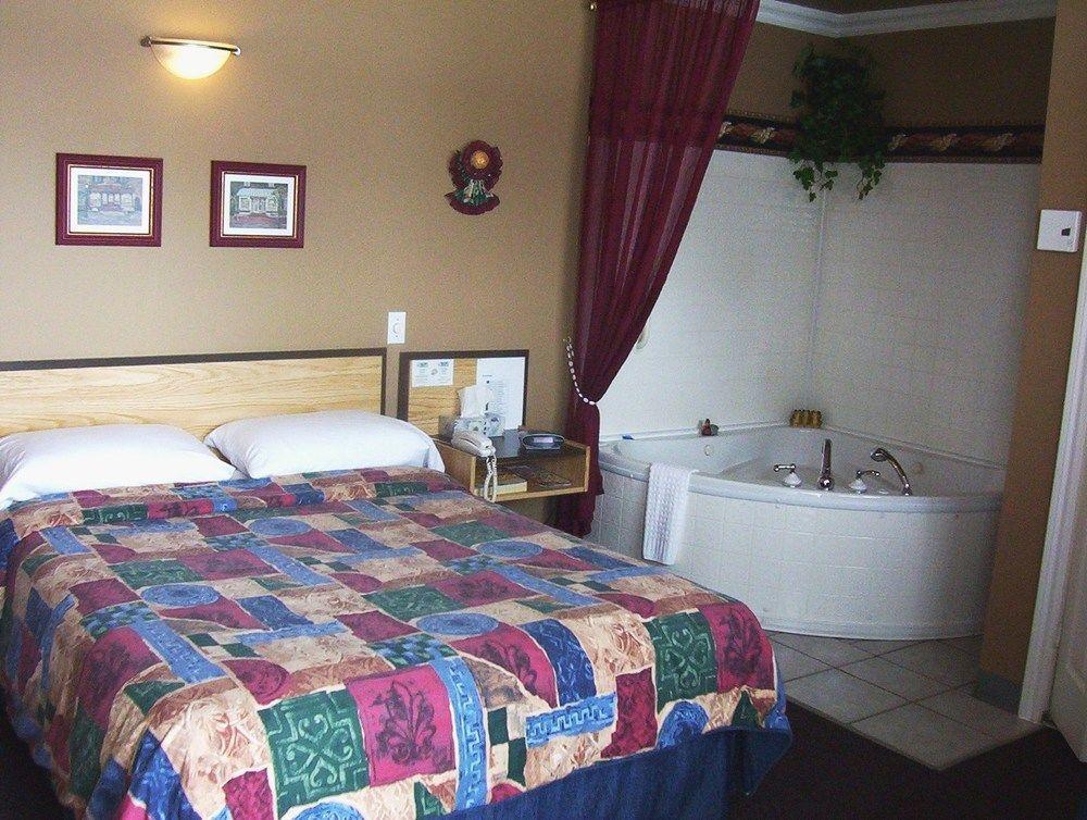 سان جان سور ريشليو Motel Montgolfiere Jp المظهر الخارجي الصورة