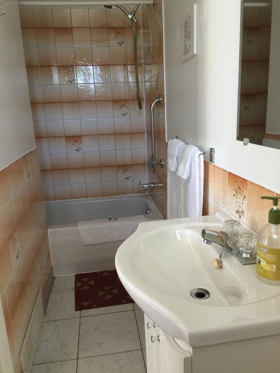 سان جان سور ريشليو Motel Montgolfiere Jp المظهر الخارجي الصورة
