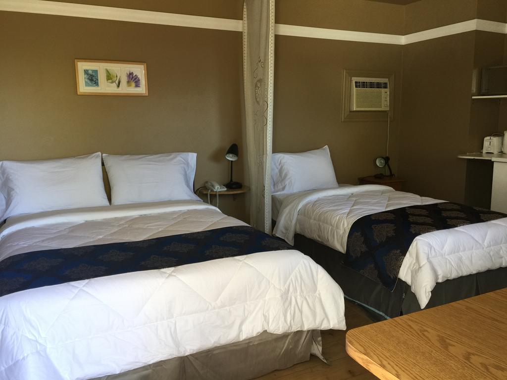 سان جان سور ريشليو Motel Montgolfiere Jp المظهر الخارجي الصورة
