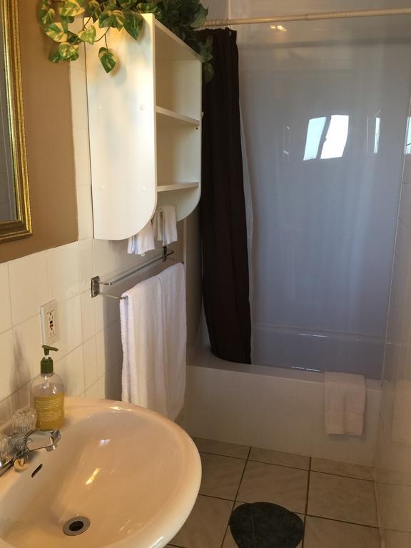 سان جان سور ريشليو Motel Montgolfiere Jp المظهر الخارجي الصورة